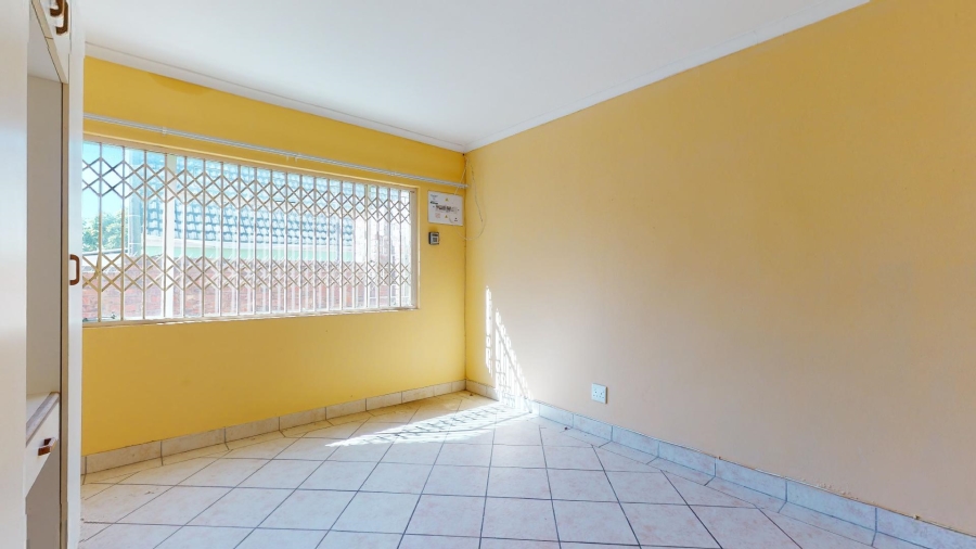 6 Bedroom Property for Sale in North End Eastern Cape